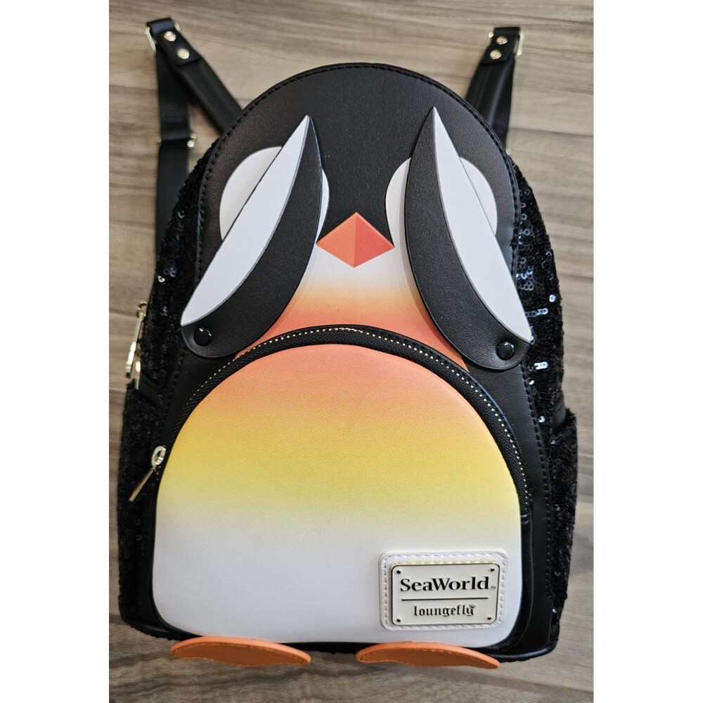 Loungefly SeaWorld Parks Exclusive Sequin Penguin Mini Backpack *Rare*